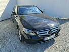 Mercedes E 220 - 1