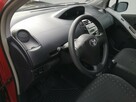 Toyota Yaris 1.3 Benzyna 88KM Klimatyzacja Elektryka Isofix Spowadzony - 12