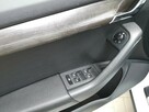Škoda Octavia 2,0 TDI 150KM Klimatr Tempomat Parktronik Alu 17 4x4 SCAUT Gwarancja - 11