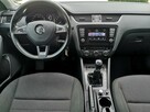 Škoda Octavia 2,0 TDI 150KM Klimatr Tempomat Parktronik Alu 17 4x4 SCAUT Gwarancja - 15