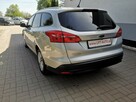 Ford Focus 1.5 TDCI 120KM Klima Tempomat Halogeny Serwis Led Kamera  Salon Polska - 9