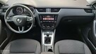 Škoda Octavia - 10