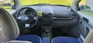 Volkswagen New Beetle - 12