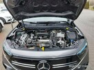 Mercedes EQA - 12