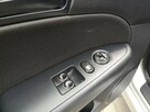 Hyundai i30 1.6CRDI  90KM  Klimatronic   Kamera  Alu 15"  Isofix  Serwis - 11
