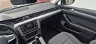 Volkswagen Passat - 15