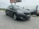 Peugeot 208 - 1