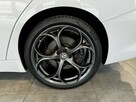 Alfa Romeo Giulia Veloce 2.0Turbo automat 4x4 2017/2018 r., salon PL, 12 m-cy gwarancji - 10