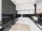 Wygodny czteropokojowy apartament z balkonem - 3