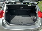 Toyota Auris Hybryda niski przebieg oryginalny lakier !!! - 16