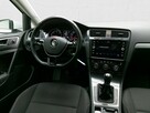 Volkswagen Golf - 10