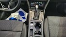 Volkswagen Passat - 12