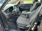 Kia Carens - 14