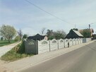 Działka 8,54 ara z drewnianym domem i budynkiem gospodarczym - 1
