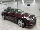 Piękny Mercedes niespotykany kolor - 5