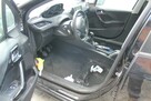Peugeot 208 - 5