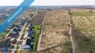 Ogrodzona działka w centrum Skolwina z mediami. - 1
