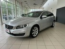 Volvo V60 Zadbane, Skórzana Tapicerka, Nawigacja, Bogata wersja, Gwarancja - 3