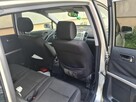 Srebrna toyota verso - 9