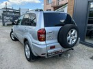 Toyota RAV-4 2.0D4D 4x4 Skóry Climatronic Alu Szyberdach BEz Rdzy Stan BDB Bezwypad - 4