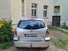 Srebrna toyota verso - 7