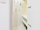 Wrońska apartament 3-pokojowy - 13