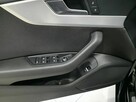 Audi A4 Bezwypadkowy/ Roczna Gwarancja w cenie / DSG / Zadbany - 12