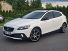Volvo V40 Cross Country - 3