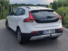 Volvo V40 Cross Country - 8