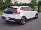 Volvo V40 Cross Country - 11