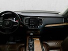 Volvo XC 90 - 9