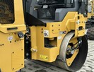 WALEC DROGOWY MARKI CATERPILLAR CB 2.7 GC - 10