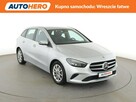 Mercedes B 200 automat full LED półskóra navi duze ekrany grzane fotele kamera i czuj - 10