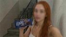 Urocza dziewczyna szuka mężczyzny