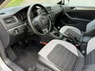Volkswagen Jetta Climatronic PDC Navi Gwarancja - 10