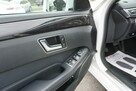 Mercedes E 220 polski salon - 9