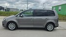 Volkswagen Touran navi klima mały przebieg super stan zarejestrowany - 4