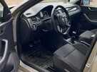 Škoda RAPID bezwypadkowy benzyna polski salon - 9