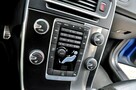 Volvo V60 D3 2.0 150KM R-Desing Xenon Led Navi Alkantara Full Opcja - 14