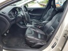 Volvo V40 2,0 Turbo Benzyna 152KM Nawigacja Skóry Zarejestrowany Gwarancja - 9
