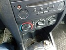 Renault Clio - 9
