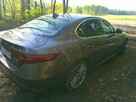 Alfa Romeo Giulia 2.2 - 12
