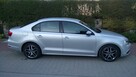 Volkswagen Jetta A6 1.6 - 10