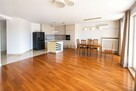 ** Apartament w budynku z basenem i fitness**