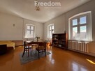 Dom wolnostojący – 2 niezależne mieszkania - 8