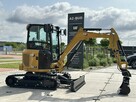 FABRYCZNIE NOWA MINIKOPARKA CATERPILLAR 302.7 CR.