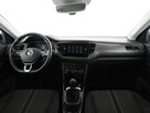 Volkswagen T-Roc Style 150KM navi PDC climatronic ACC - 15