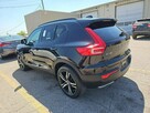 Volvo XC 40 AWD / R-Design / niski przebieg - 5