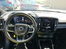 Volvo XC 40 AWD / R-Design / niski przebieg - 10