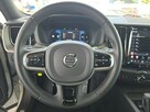 Volvo XC 60 AWD / R-Design / niski przebieg - 9